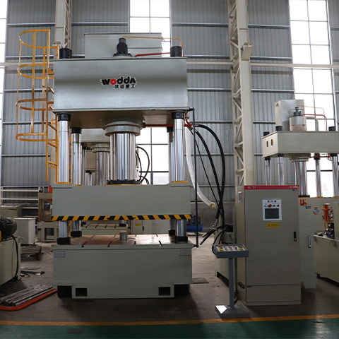 500噸灰斗車(chē)成型液壓機